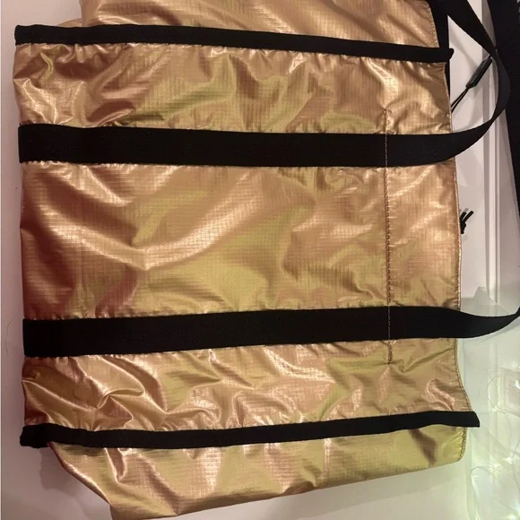 Marc Jacobs Ripstop Tote Bag – Gold/Black – Like New - Picture 6 of 7